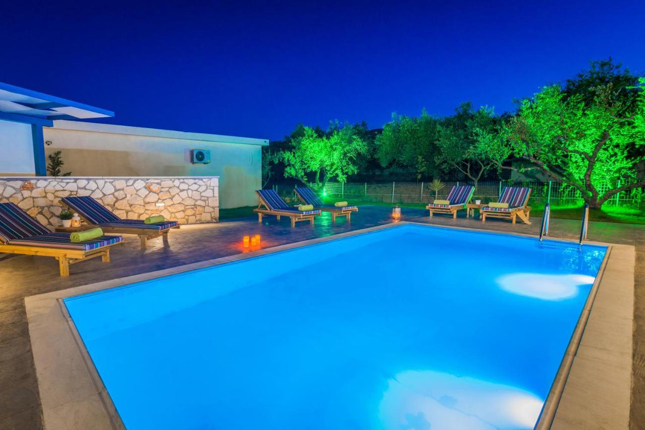 Natura Verde Villas Fiolítis Buitenkant foto