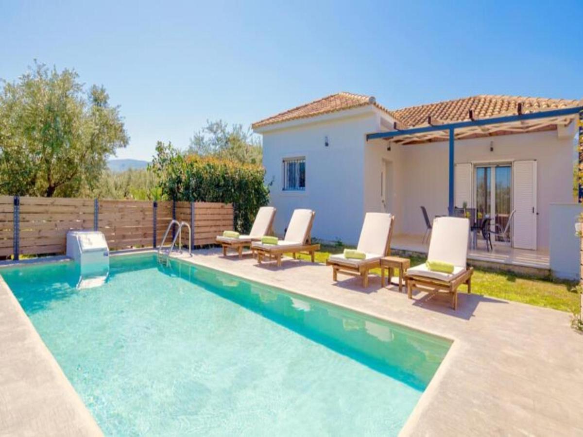 Natura Verde Villas Fiolítis Buitenkant foto